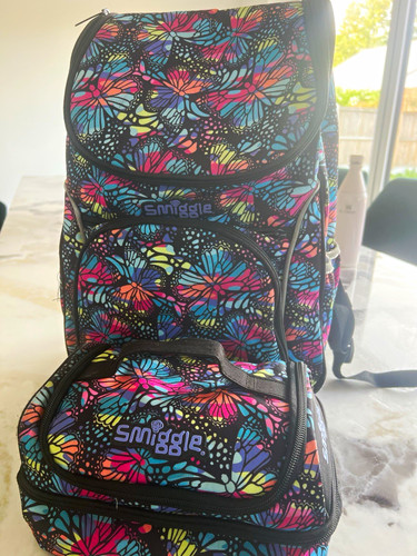 Smiggle butterfly print - butterfly,