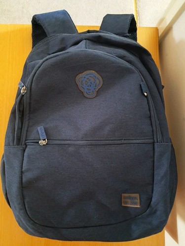 Used navy blue smiggle school - used,